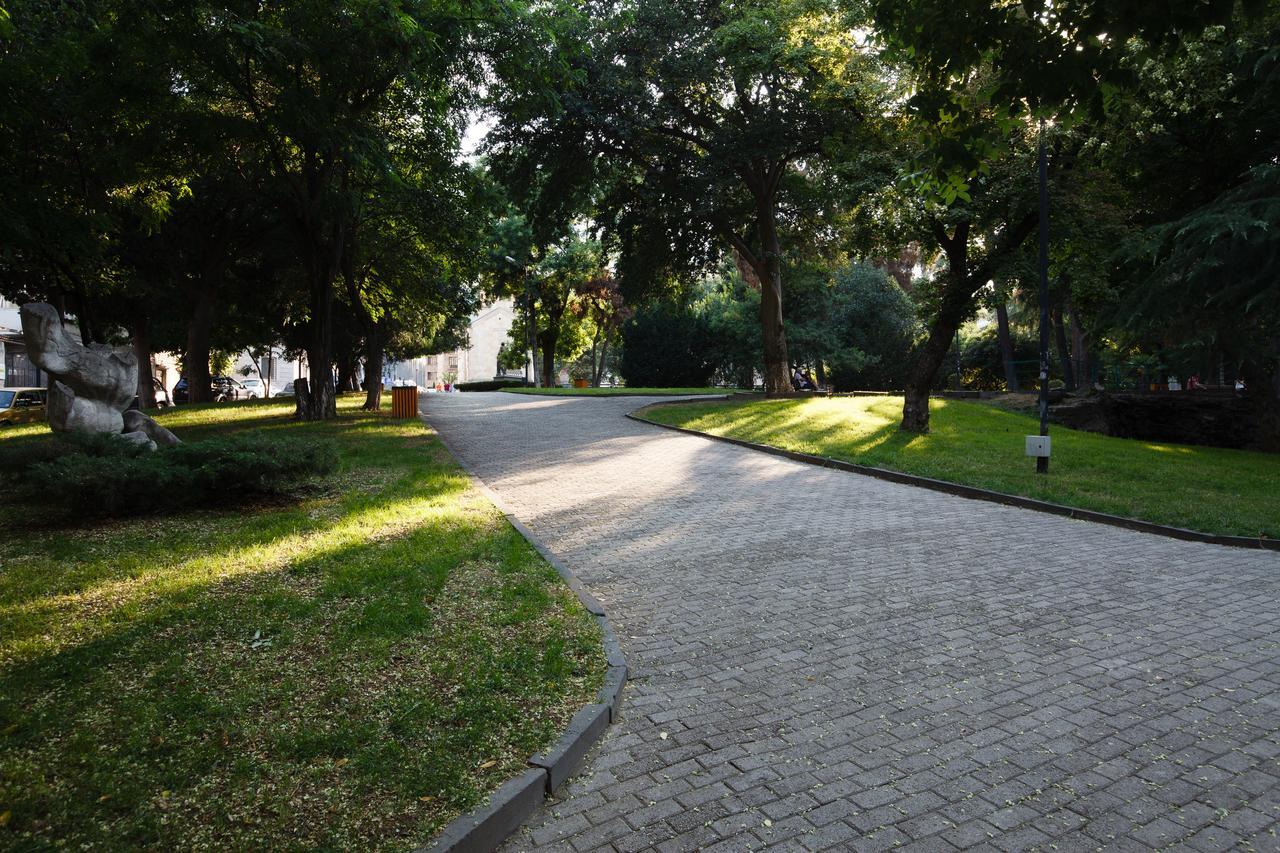 מלון Garden Side טביליסי מראה חיצוני תמונה