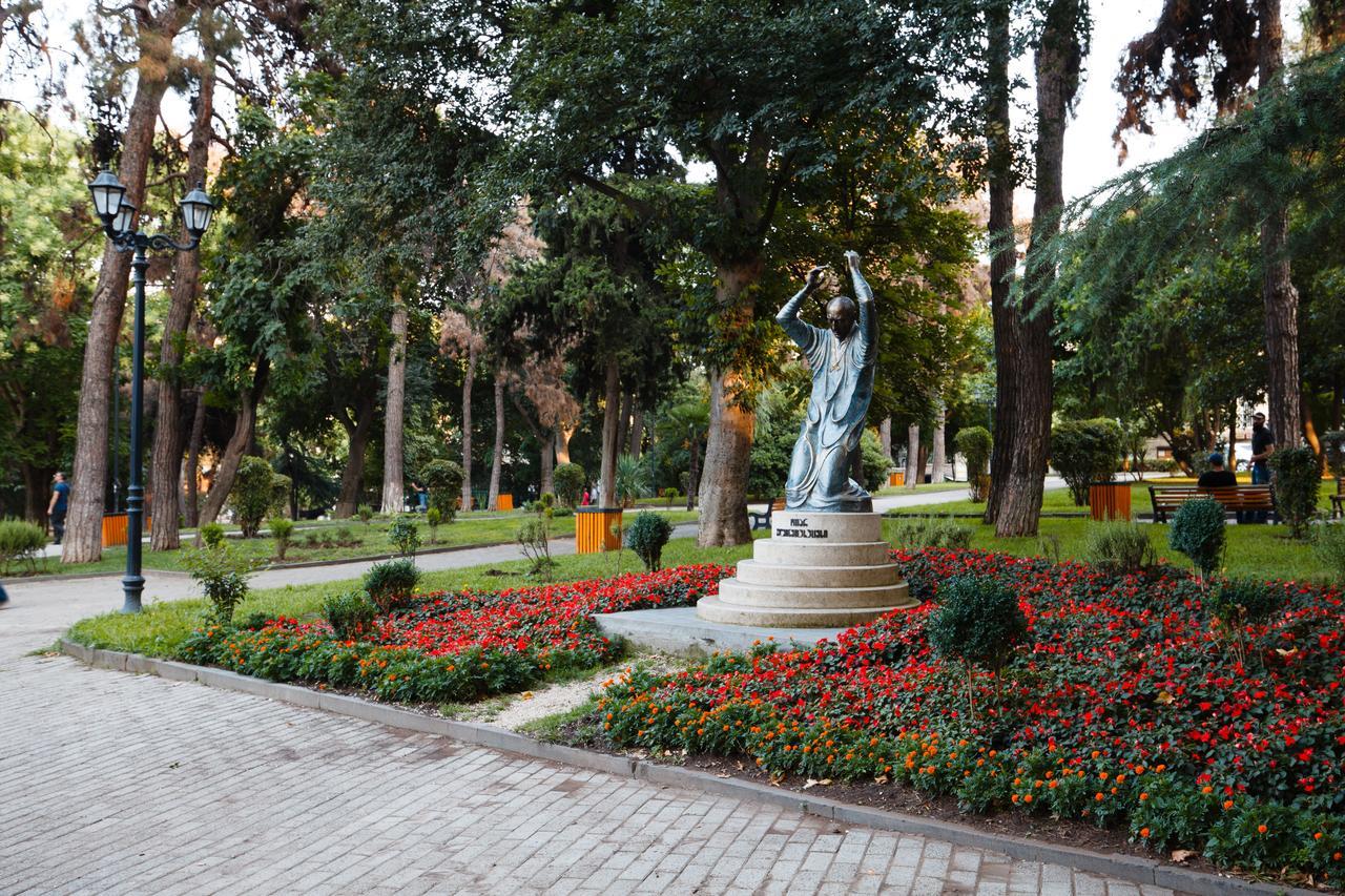 מלון Garden Side טביליסי מראה חיצוני תמונה